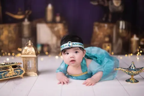 This Film Studio 兒童影樓 ｜Cake Smash・百天照・幼稚園畢業相・公主寫真 (70+原創背景)
