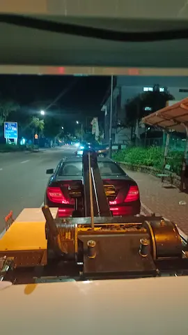 鬥士拖車GDR Towing 緊急拖車、24 小時通宵待命 - 24小時拖車服務