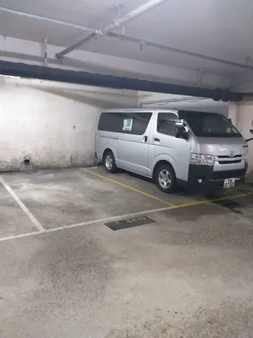 又一居 業主直接放租, B2層,近地鐵, 近13座, 車位242租, 容易泊車, 私家車,電單車, 貨車都可租, 可供非又一居住客使用, 需要出入卡(保安好) PARC OASIS CAR SPACE, NEAR BLOCK 13, EASY PARK, NEAR MTR, CAR, VAN, MOTOR BIKE CAN PARK, NON RESIDENT CAN RENT, HIGH SECURITY WITH ACCESS CARD